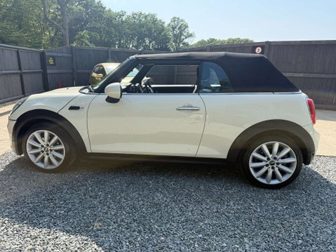 Mini Convertible 1.5 Cooper 2dr 47