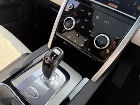Land Rover Discovery Sport 1.5 P300e 12.2kWh R-Dynamic SE SUV 5dr Petrol Plug-in Hybrid Auto 4WD Euro 47