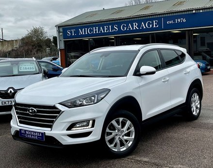 Hyundai TUCSON 1.6 Tucson SE Nav GDi 2WD 5dr 1