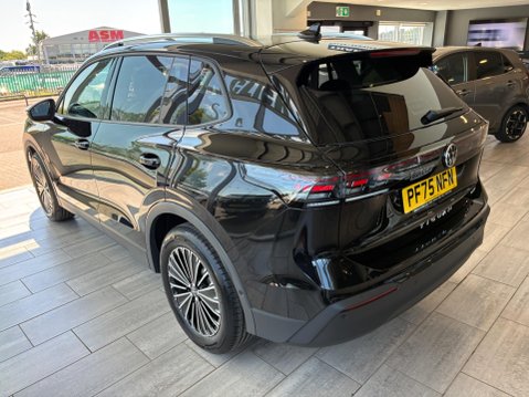 Volkswagen Tiguan 1.5 eTSI MHEV Match DSG Euro 6 (s/s) 5dr 8