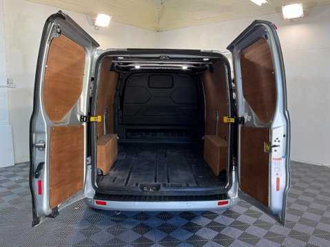 Ford Transit Custom 2.0 300 EcoBlue Limited L1 H1 Euro 6 (s/s) 5dr 7