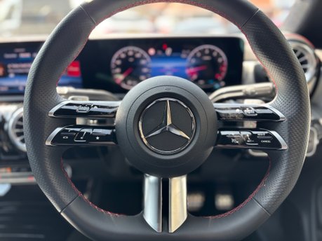 Mercedes-Benz CLA Class 1.3 CLA180h MHEV AMG Line (Premium) Coupe 4dr Petrol Hybrid 7G-DCT Euro 6 27