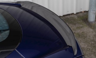 Aston Martin DBS Superleggera 31