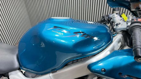 Honda VTR 2001 ONLY 24K CLEAN RUNNING PROJECT BIKE 1000CC VTWIN 8