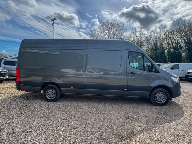 Mercedes-Benz Sprinter AUTO LWB L3H2 High Roof 315 Pro Air Con Sensors EURO 6 5