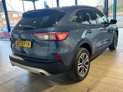 Ford Kuga 1.5T EcoBoost Titanium Edition Euro 6 (s/s) 5dr 3