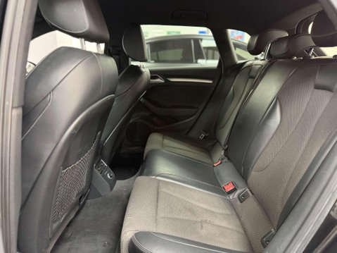 Audi A3 1.5 TFSI CoD 35 Black Edition Sportback 5dr Petrol S Tronic Euro 6 (s/s) (1 36