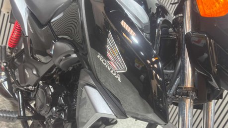 Honda CB 2021 ONLY 12K, JUST SERVICED, NEW MOT, WARRANTY LEARNER 125CC 30