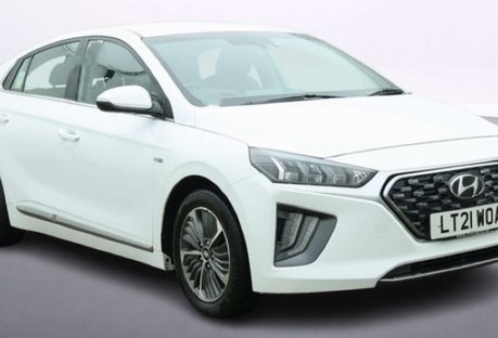 Hyundai IONIQ 1.6 h-GDi 8.9kWh Premium Hatchback 5dr Petrol Plug-in Hybrid DCT Euro 6 (s/