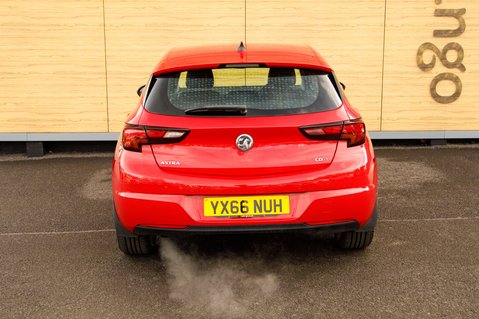 Vauxhall Astra ELITE NAV 5