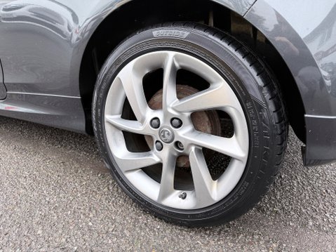 Vauxhall Corsa 1.4 SRI VX-LINE ECOFLEX 8