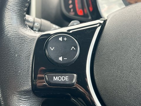 Toyota Aygo VVT-I X-PLAY X-SHIFT 30