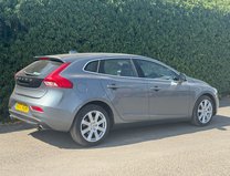 Volvo V40 2.0 D3 Inscription Hatchback 5dr Diesel Auto Euro 6 (s/s) (150 ps) 4