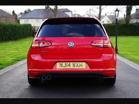 Volkswagen Golf 2.0 TDI BlueMotion Tech GTD Euro 6 (s/s) 5dr 12