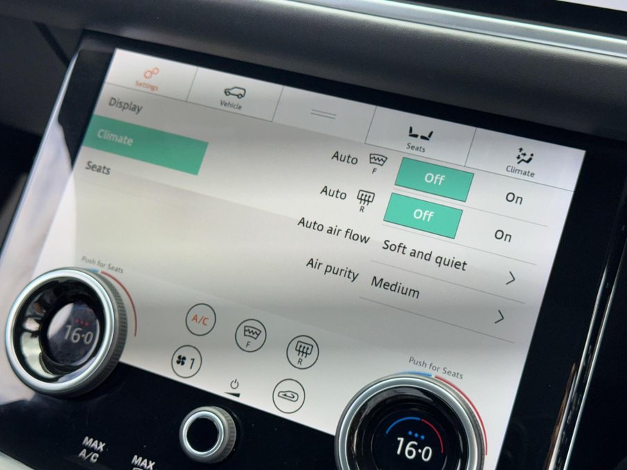 2020 Land Rover Range Rover Velar — image 37