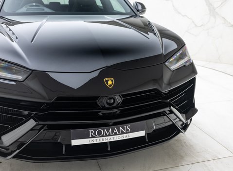 Lamborghini Urus S 40