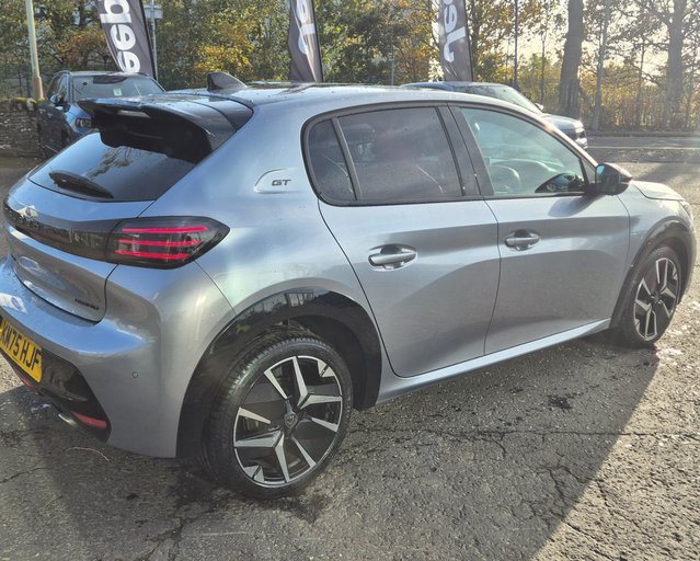 Peugeot 208 GT