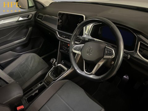 Volkswagen T-Roc 1.0 TSI Style SUV 5dr Petrol Manual Euro 6 (s/s) (110 ps) Cruise Control - 12
