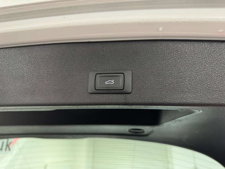 Audi Q2 1.0 Q2 S Line 30 TFSI 5dr 32