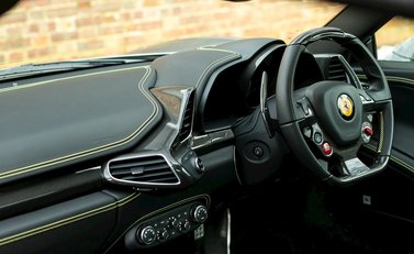 Ferrari 458 Spider 16