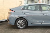 Hyundai IONIQ PREMIUM 7