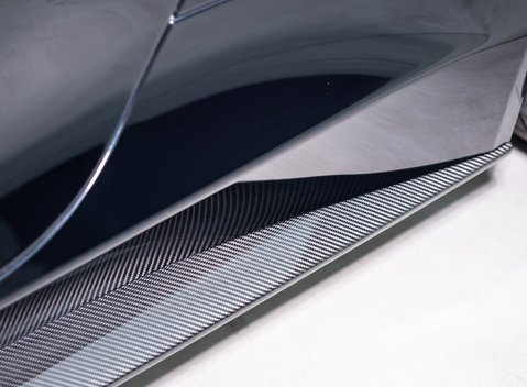 Aston Martin Vanquish S Ultimate 36