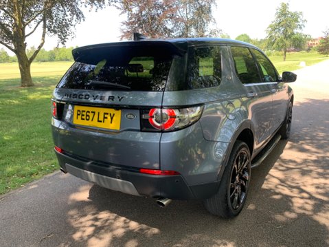 Land Rover Discovery Sport TD4 HSE BLACK 31