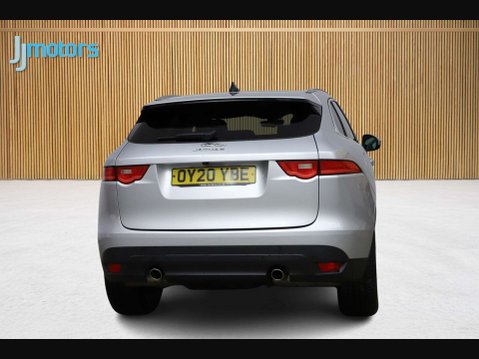 Jaguar F-Pace 2.0 D240 Portfolio SUV 5dr Diesel Auto AWD Euro 6 (s/s) (240 ps) 2