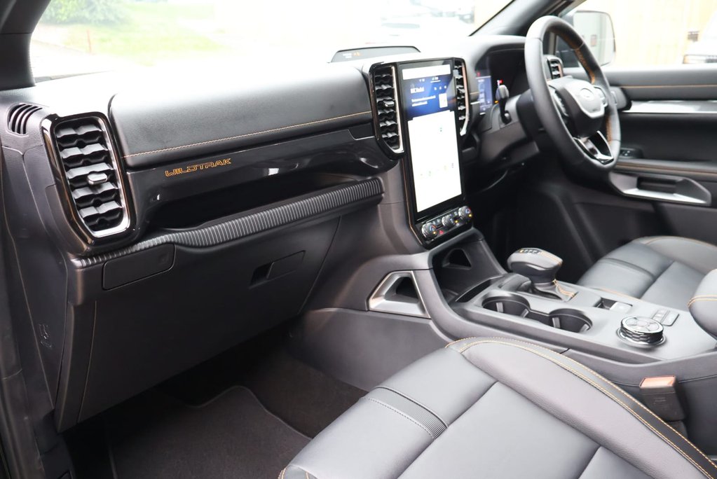 Ford Ranger BRAND NEW  WILDTRAK ECOBLUE 3.0 V6 DIESEL STYLED BY SEEKER  20