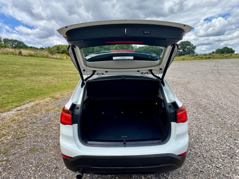 BMW X1 SDRIVE18I SE 63