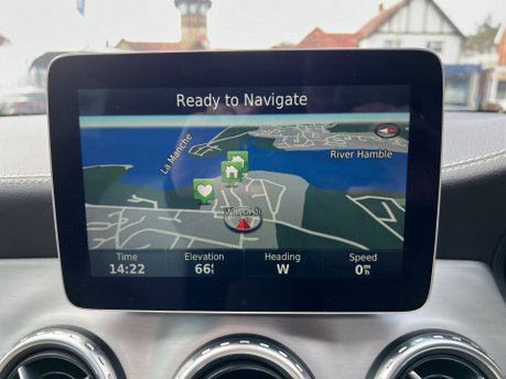 Mercedes-Benz GLA Class 2.0 GLA250 AMG Line PREMIUM PLUS SUV 5dr Petrol 7G-DCT 4MATIC Euro 6(211ps) 23