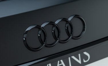 Audi RS6 AVANT PERFORMANCE CARBON VORSPRUNG 40