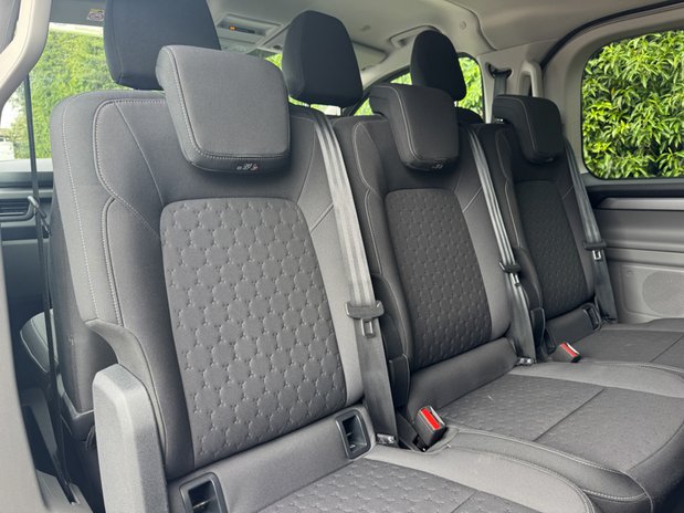 Ford Tourneo Custom Titanium Luxe | 9 Seater | L2 LWB | 320 | Euro 6 | £29083 + VAT 8