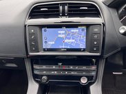 Jaguar F-Pace 2.0 D180 R-Sport Auto AWD Euro 6 (s/s) 5dr 78