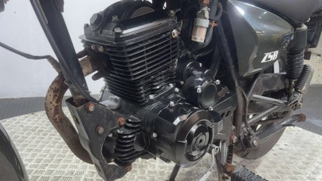 Lexmoto ZSB 2020 RUNNING PROJECT BIKE SPARES OR REPAIR 125CC LEARNER 28