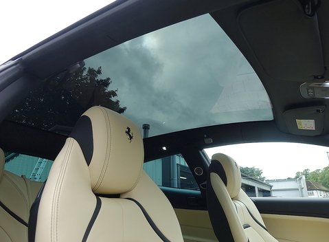 Ferrari GTC4 Lusso 26