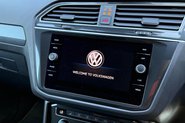 Volkswagen Tiguan R-LINE TECH TSI 4MOTION DSG 52