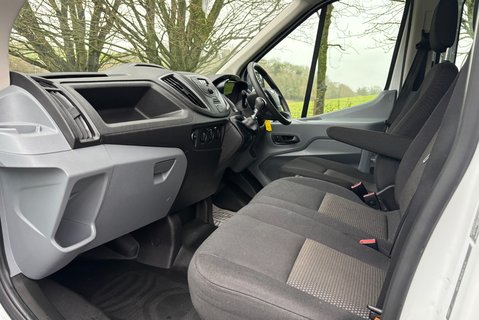 Ford Transit 350 Drw L4 130 ps Crew Cab Dropside - Air Con - Ex MOD 15