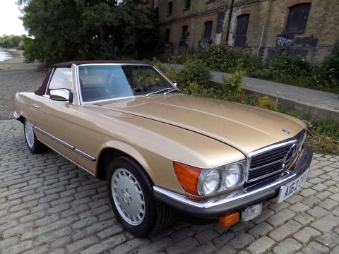 Mercedes-Benz R107 280 SL Sports - LHD 61