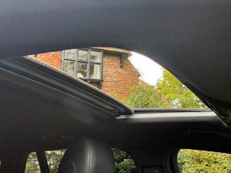 Mercedes-Benz EQC EQC 400 4MATIC AMG LINE PREMIUM 42