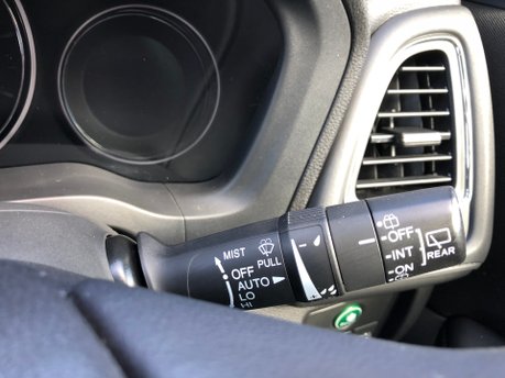 Honda HR-V 1.6 I-DTEC SE NAVI 50,000m, 1 owner Full Honda History £20 road tax 25