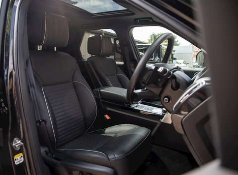 Land Rover Discovery Td6 HSE Luxury 12