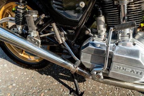 Ducati 900 SS DESMO. EXCELLENT EXAMPLE. NEW GASKETS. UPDATED CARBS. SINGLE & DUAL SEAT 15
