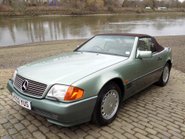 Mercedes-Benz SL Series 500SL-32 52