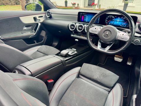 Mercedes-Benz CLA Class 1.3 CLA180 AMG Line Night Edition (Premium Plus) Coupe 7G-DCT Euro 6 (s/s) 18
