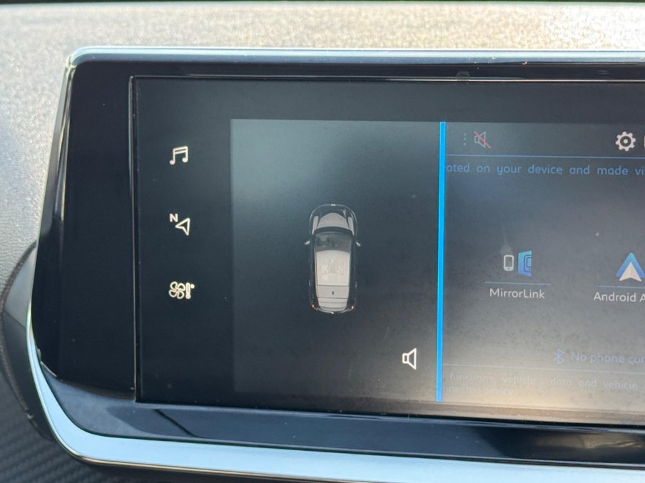 2020 Peugeot 208 — image 16