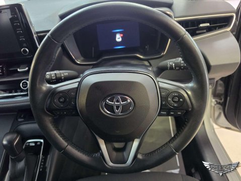 Toyota Corolla 1.8 VVT-h Icon Tech CVT Euro 6 (s/s) 5dr 55