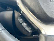 Suzuki Vitara SZ5 MHEV 31