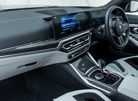 BMW M3 COMPETITION M XDRIVE TOURING 14