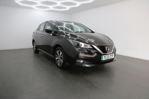 2021 NISSAN LEAF